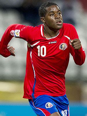 Joel nathaniel campbell samuels better known as joel campbell is a footballer from costa rica who is currently playing for the greek club olympiacs on loan from english club arsenal. Joel Campbell es nuevo jugador del Arsenal