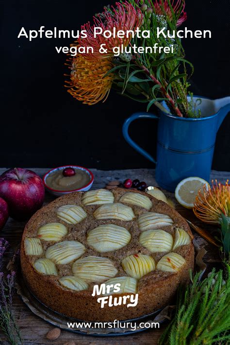 Vegane brownies mit schwarzen bohnen & banane brownies ohne reue rezept rezepte: Gesunder Apfelmus Polenta Kuchen vegan & glutenfrei Mrs ...