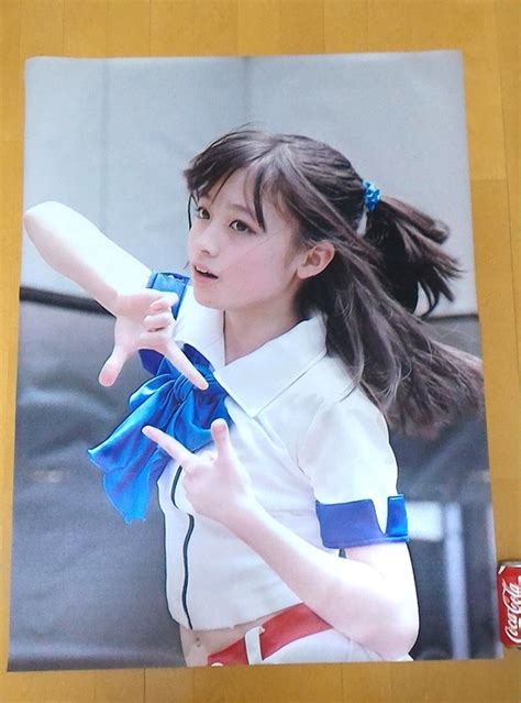 ほぼ 等身大 ジュニア アイドル ポスター 橋本環奈 奇跡の一枚 102 × 76 Cm 高級シルク生地 海外輸入品 即発 レアは行｜売買