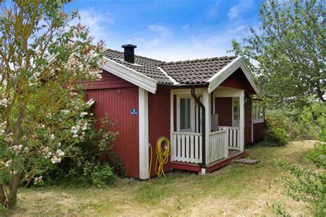 Little Red Cottage In Denmark Maison De Campagne Belle Maison