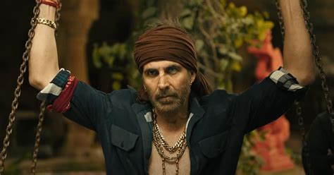 Bachchhan Paandey Trailer Akshay Kumar Leads Remake Of Tamil Movie