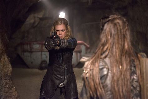 How The 100 Season 2 Proved That Clarke Griffin Is The Strongest Female Character On Tv