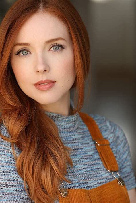 Kim Whalen In 2021 Beautiful Red Hair Red Hair Green Eyes Red
