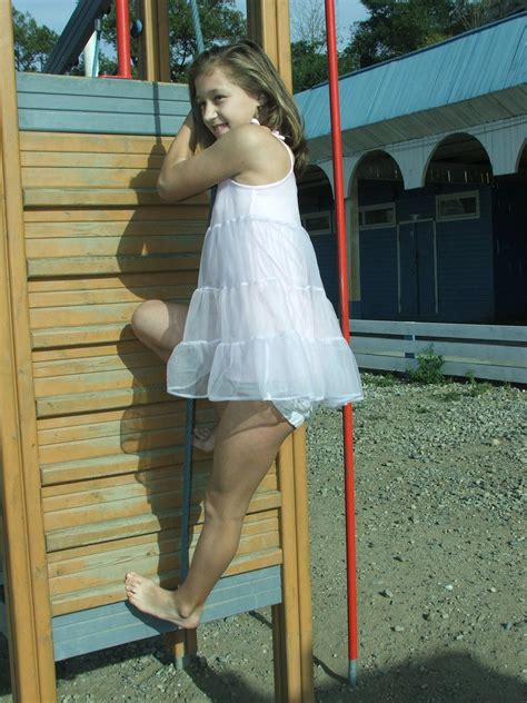 Girl Outside In A Diaper Imgsrc Ru