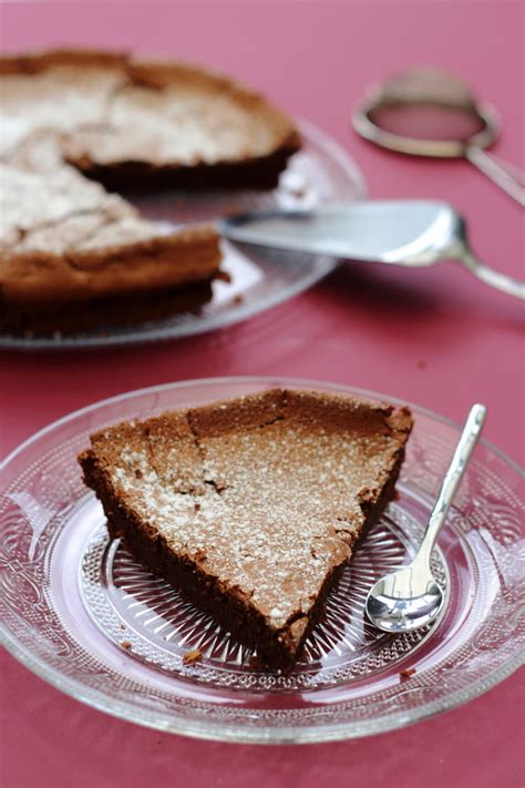 Recette de Gâteau fondant au chocolat noir et à la poudre d amande