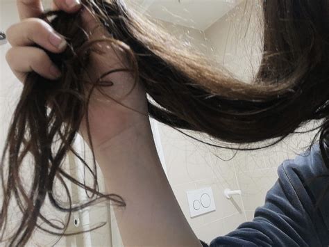 Haare total strohig und dünn, was tun? (Spliss, Haarkur, kaputte Haare)