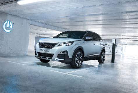 New Peugeot 3008 Plug In Hybrid Arrives Carbuyer