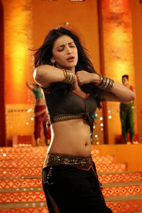 Masala Lake Shruti Hassan Latest Hot Navel Show From Balupu Movie