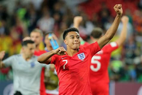 The hammers are keen to sign lingard permanently but will face competition. Who Doesn't Love Jesse Lingard?