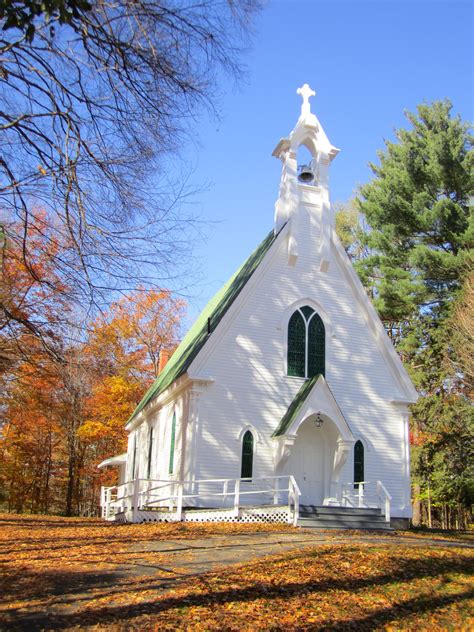 ۩ ♥•• ´¨` • • ♰ Country Church Vt Cathedrals And Churches Old