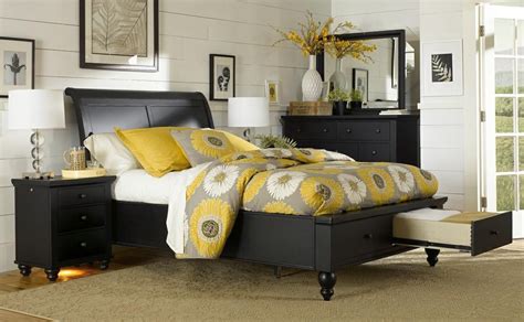Our knowledgeable staff can answer all of your furniture related questions. Cambridge Black 4 Piece Cal-King Bedroom Set | California ...
