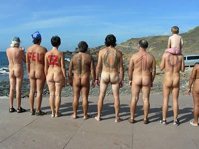 ANUDISCAN Asociación Nudista de Canarias FELIZ DESNUDOS NUDISTAS NAKED NUDIST