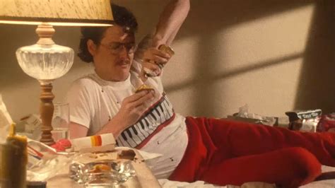 Weird Al Yankovic Plays With His Food During A Coverage Take For The