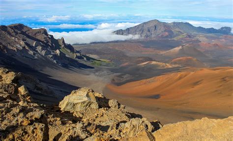 Haleakala Crater Upcountry And Iao Valley Maui Kahalui Shore
