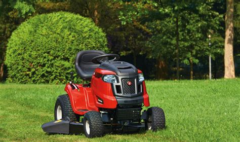 Купить садовый трактор Mtd Optima Lg 200 H с боковым выбросом травы