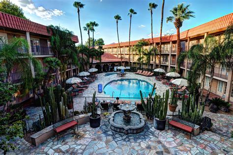 Doubletree Suites By Hilton Hotel Tucson Williams Center Is