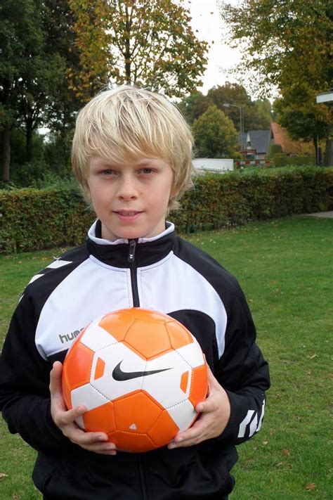 Sander lantinga, irene moors en rob dekay zijn deze aflevering te gast. Pupil van de week: Milo Lautenbach - Officiële website SP ...