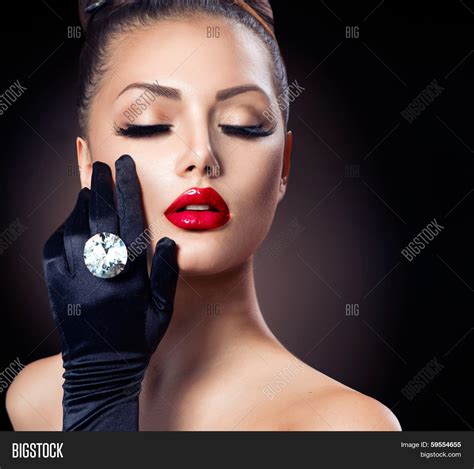 Beauty Fashion Glamour Image And Photo Free Trial Bigstock