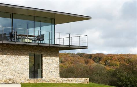 Stone House In Oxfordshire By The Manser Practice Architects