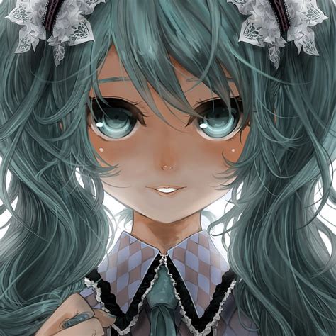 Personagem De Anime Feminino De Cabelos Azul Petróleo Hatsune Miku