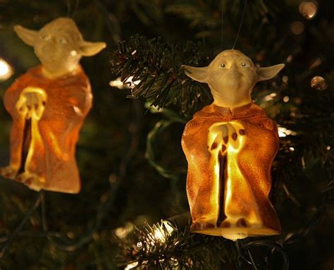 Star Wars Christmas Lights In Either Yoda Or R2d2 Character Strings