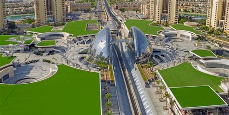 In Pictures New Mega Nakheel Mall Opens In Dubais Palm Jumeirah
