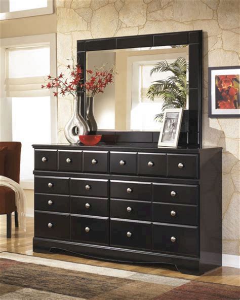 25 Incredible Bedroom Dressers With Mirrors You Need To See Mirrored