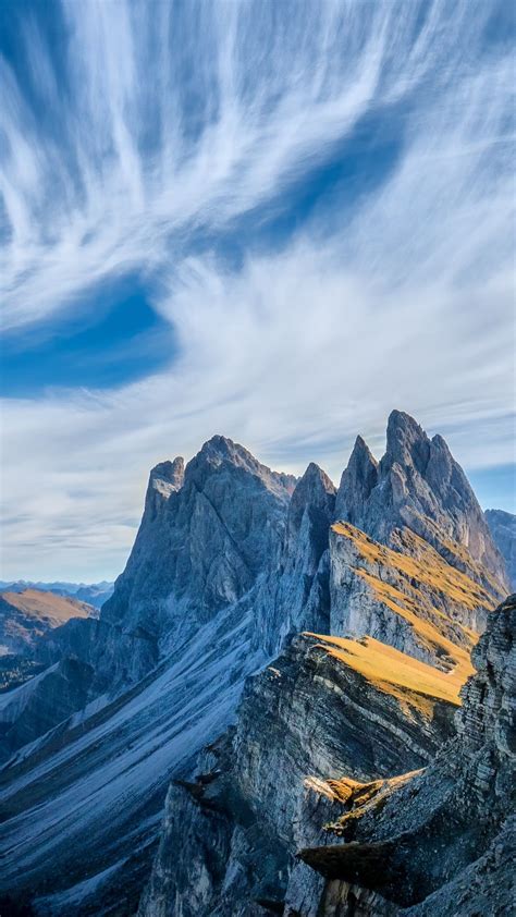 Odle Mountains Dolomites Italy Backiee