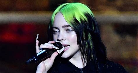 Billie Eilish Says Goodbye To Black And Green Hair See Her New Look