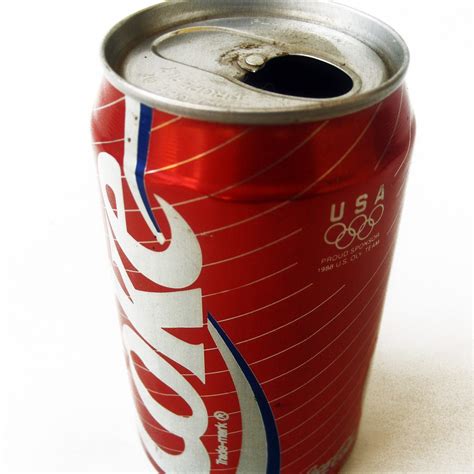 Álbumes 101 foto de que estan hechas las latas de coca cola actualizar