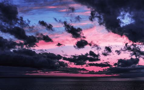 Download Wallpaper 3840x2400 Clouds Sky Sea Horizon Dark Twilight
