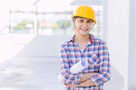 Premium Photo Engineer Builder Woman Worker Foreman Portrait Asian