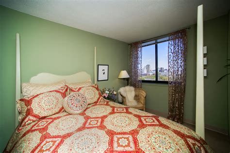 West hartford is a terrific choice for your new apartment. Luxury 1-Bedroom Apartments for Rent in Hartford CT | Park ...
