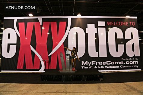 Skyler Nicole Sexy Attends The Exxxotica Expo 2017 In New Jersey Aznude