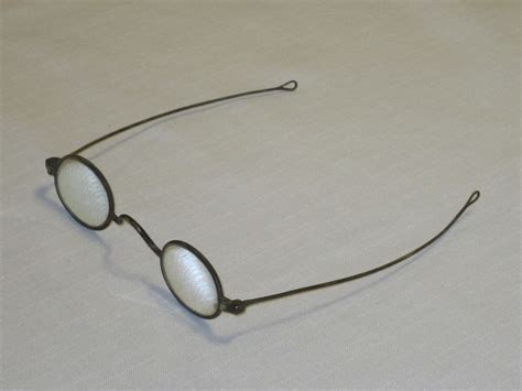Unique Oval Ben Franklin Style Reading Eyeglasses