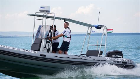 A tragédiák döntő többségét emberi felelőtlenség okozza. Idén már 13 ember fulladt a Balatonba