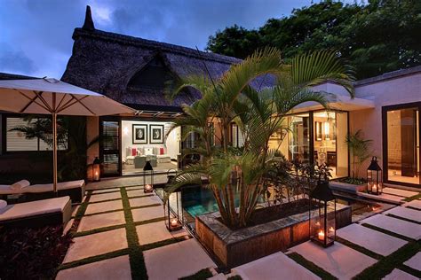 Ocean Villa Pool At Night In All Its Glory Luxury Hotel Mauritius Hotels Villa Pool