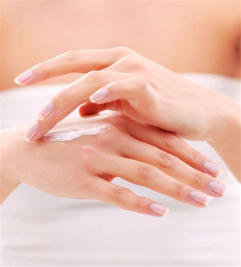 The Best 12 Step Hand Care Routine For Beautiful Hands