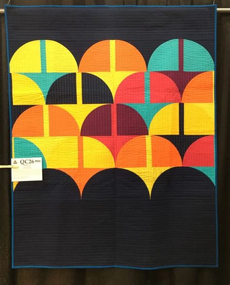 26 Modern Quilts From The Best Of Quiltcon Traveling Exhibit Modern