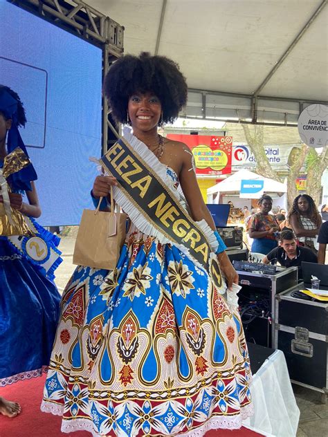 Cruz Das Almas Eloise Cavalcante A Vencedora Do Desfile Da Beleza Negra Jornal Zero