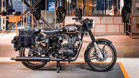 These royal enfield bikes are built by some of the most talented craftsmen in india. Royal Enfield Tribute Black 500 Launched in Europe ...