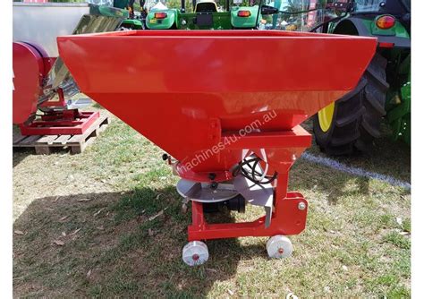 New 2018 Agromaster 2018 Agromaster Gs1 500 Single Disc Spreader 500l 3pl Spreader In Listed
