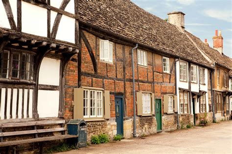 7 Preserved Towns And Villages In The Uk Evan Evans Tours