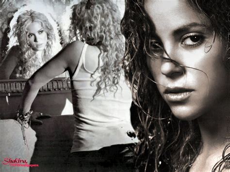 Shakira Shakira Wallpaper 13311001 Fanpop