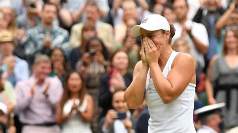 Wimbledon 2021 Ashleigh Barty Beats Karolina Pliskova 6 3 6 7 6 3 To Win Her Maiden Wimbledon