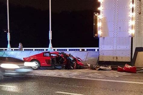 Three Hospitalised After £200000 Ferrari Smashes Into Chelsea Bridge