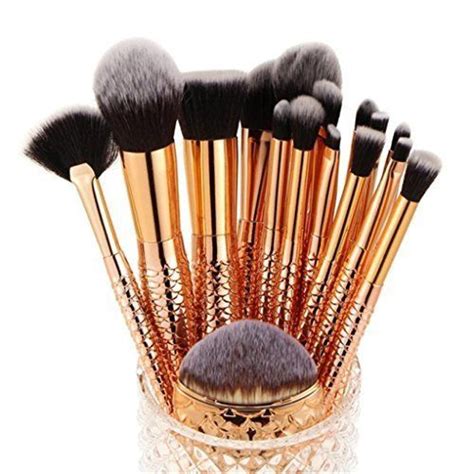 Top 10 Best Artists Brushes For Makeup Top Product Reviews It Cosmetics
