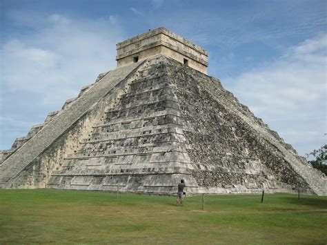 Temple Of Kukulkan Chichen Itza In Mexico Unesco World Heritage Site