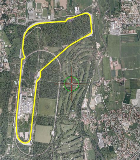 Non è però una vista street view a 360 gradi, quindi è buono solo nelle zone non coperte da google maps. Monza Map