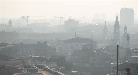 Meteo Le Previsioni Quando Piove Smog Alle Stelle E Alta Pressione